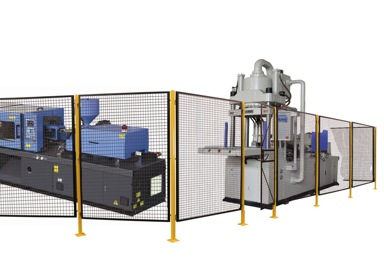 Wire mesh machine guard panel